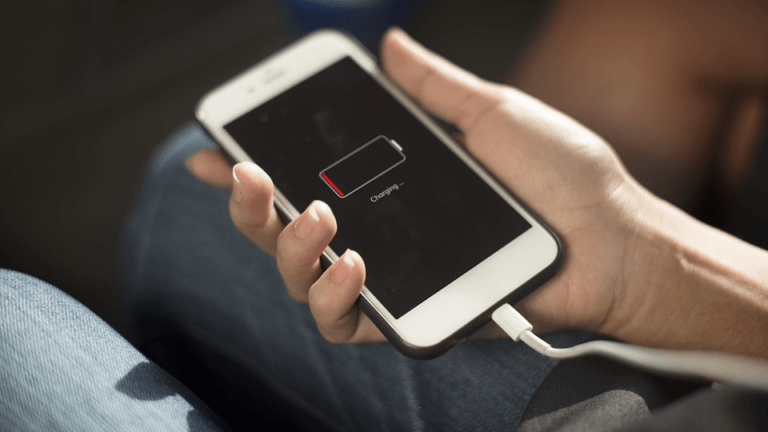 How To Fix An Android Phone Not Charging When It’s Plugged In